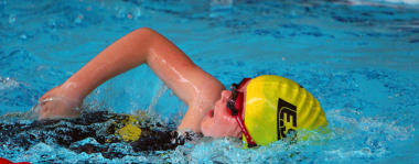 wöchentliches Schwimm- oder Leistungstraining bei L.E. Sport e.V.