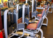 L.E. Sport - Sporthalle - Fitnessbereich - Geräte